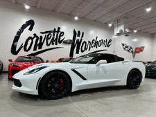 2015 [G8G] Arctic White Chevrolet Corvette   | C7 Corvette Photo 1
