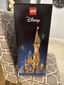 LEGO Disney: Disney Castle (43222)