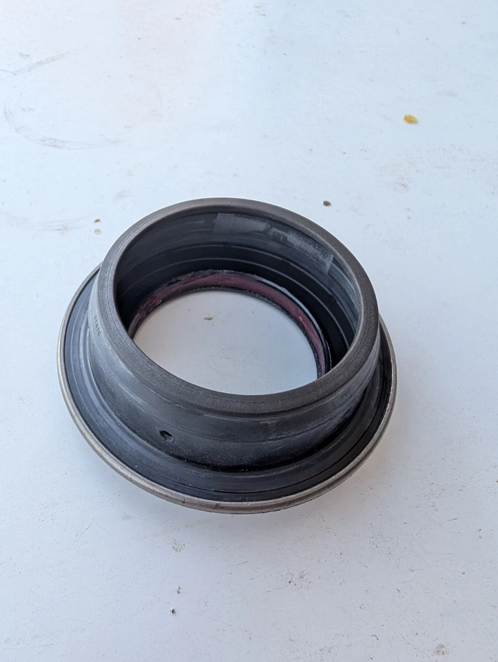 Sello de salida Mopar Foto 2 de 4