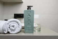 Ciroa Goat s Milk Eucalyptus 3-in-1 Wash 1000mL Face Body Hair Large Size