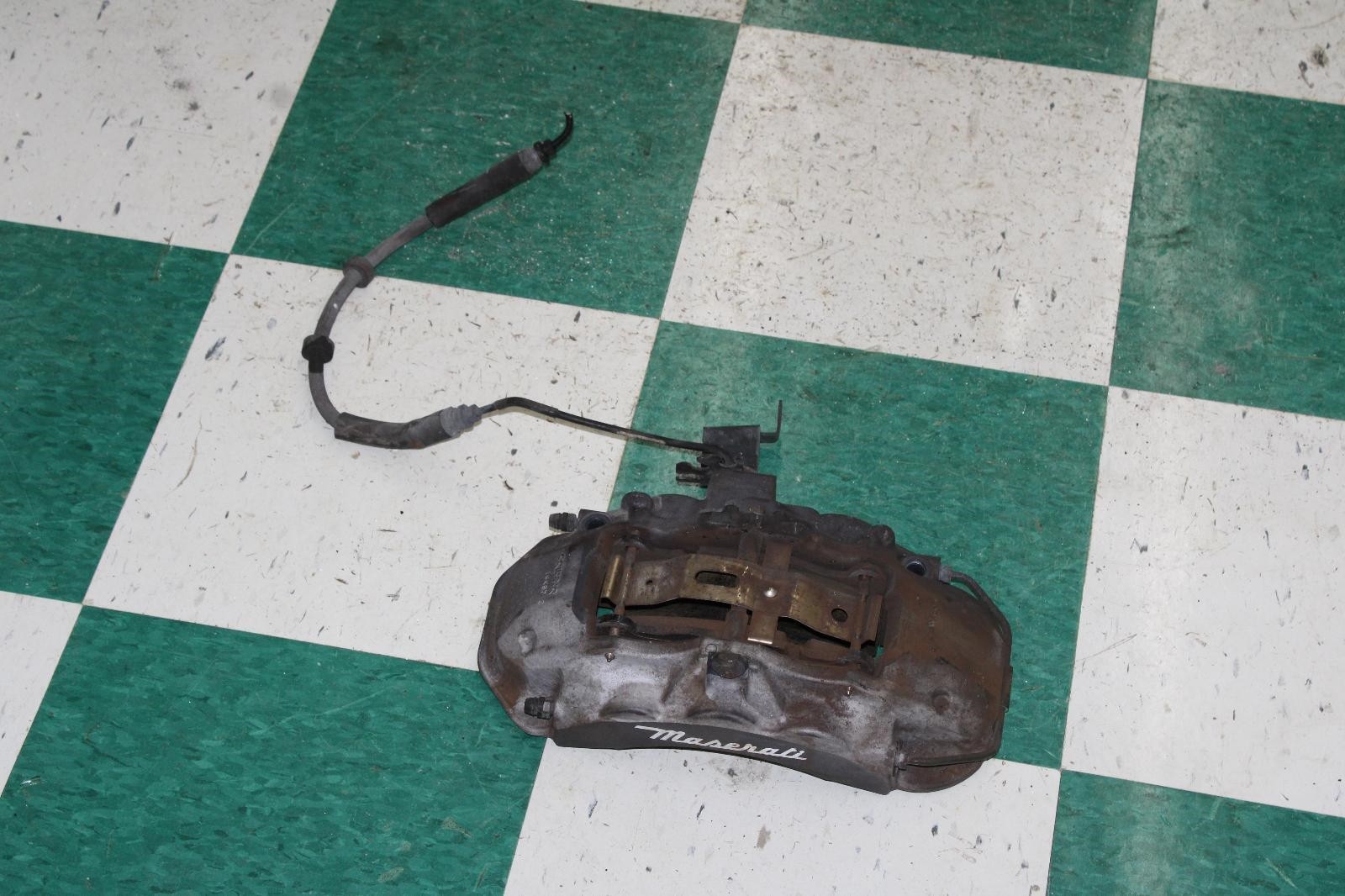 14-20 Ghibli 3.0L RWD Silver Painted Driver LH Front LF Brembo Brake Caliper OEM