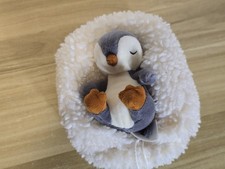 Jellycat Hibernating Penguin In A Nest Sleep Nesting Soft Toy Plush Collectable 