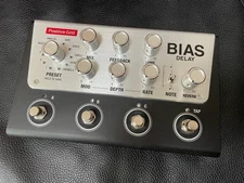 Effector Positive Grid Bias Delay Distortion Pro Pedal with Box