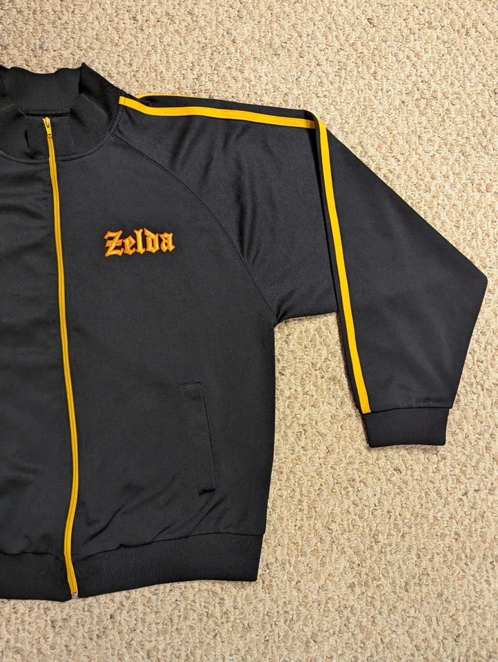 VINTAGE The Legend of Zelda Track Jacket 2XL Preto Nintendo 2004 Videogame * - Imagem 4 de 4