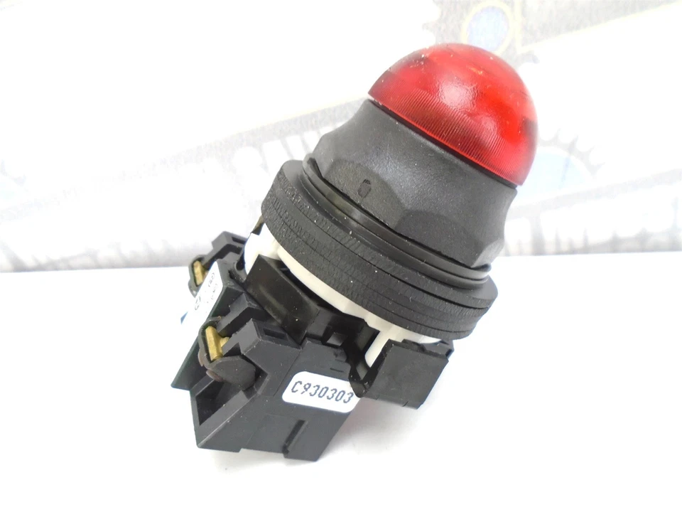 Westinghouse - PB2HFRV4 - Luz Indicadora de Voltaje Completo - LENTE ROJA - (NUEVA en CAJA) Foto 3 de 4