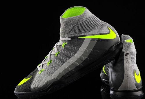 Nike Air Max 95 NEON Volt OG Black Grey Hypervenom X Proximo Nike Air Max 95 NEON Volt OG Black Grey Hypervenom X Proximo