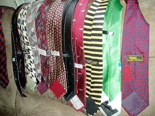 "MEN'S, Lot of 20, 100% SILK NECK TIES", Torriani, Muench, Joseph & Feiss...... - Picture 11 of 12