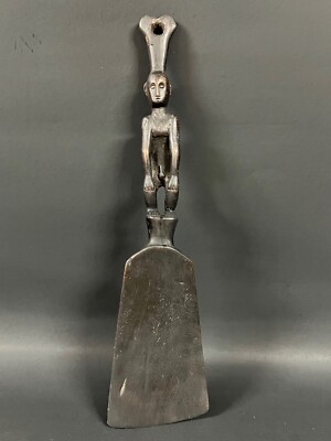 AUTHENTIC PHILIPPINE IFUGAO TRIBAL ART CARVED FIGURATIVE WOOD COOKING SPATULA