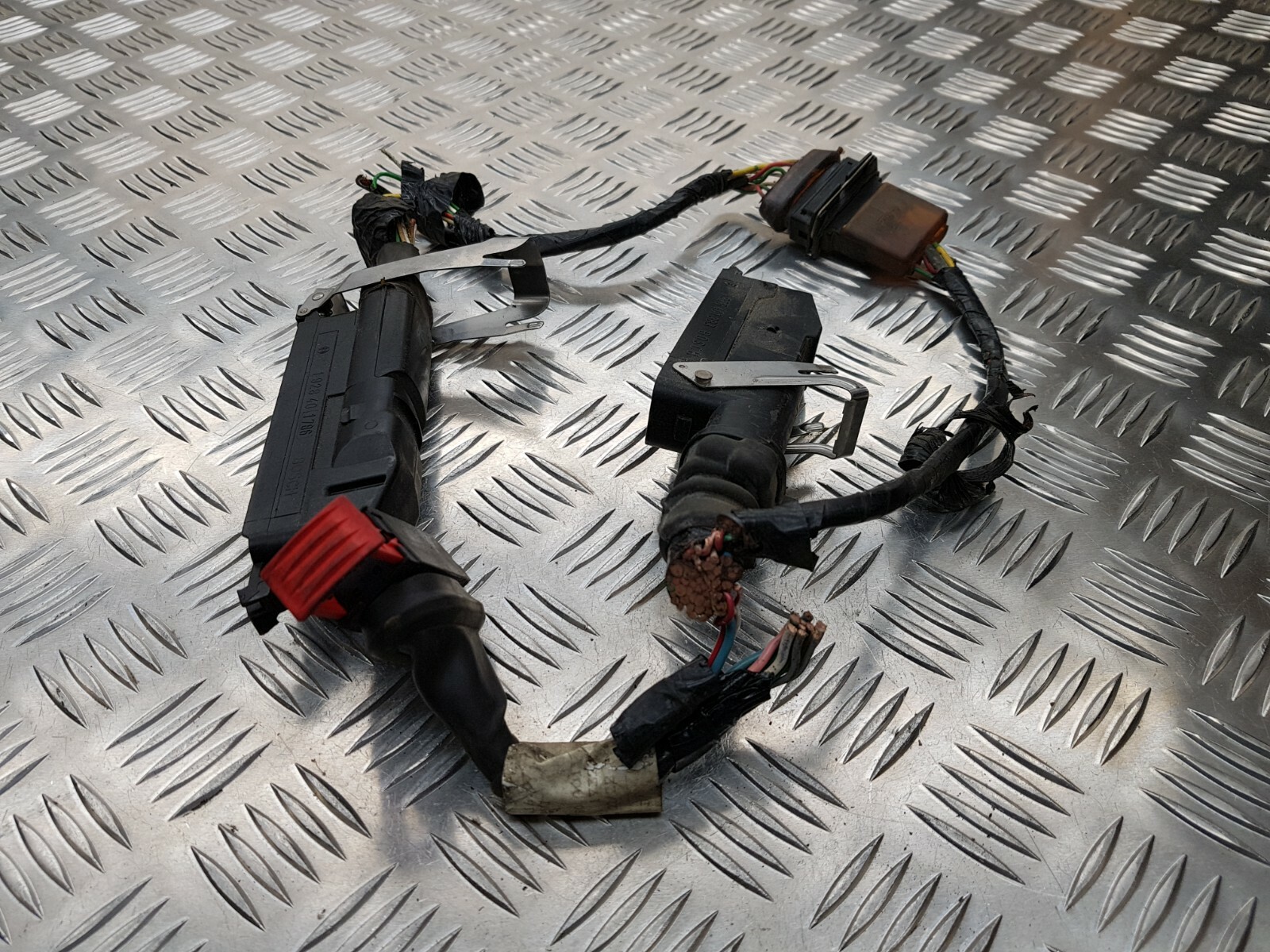 B151 BOSCH CUBE PLUG WIRING CONNECTOR 1928401786 | eBay 