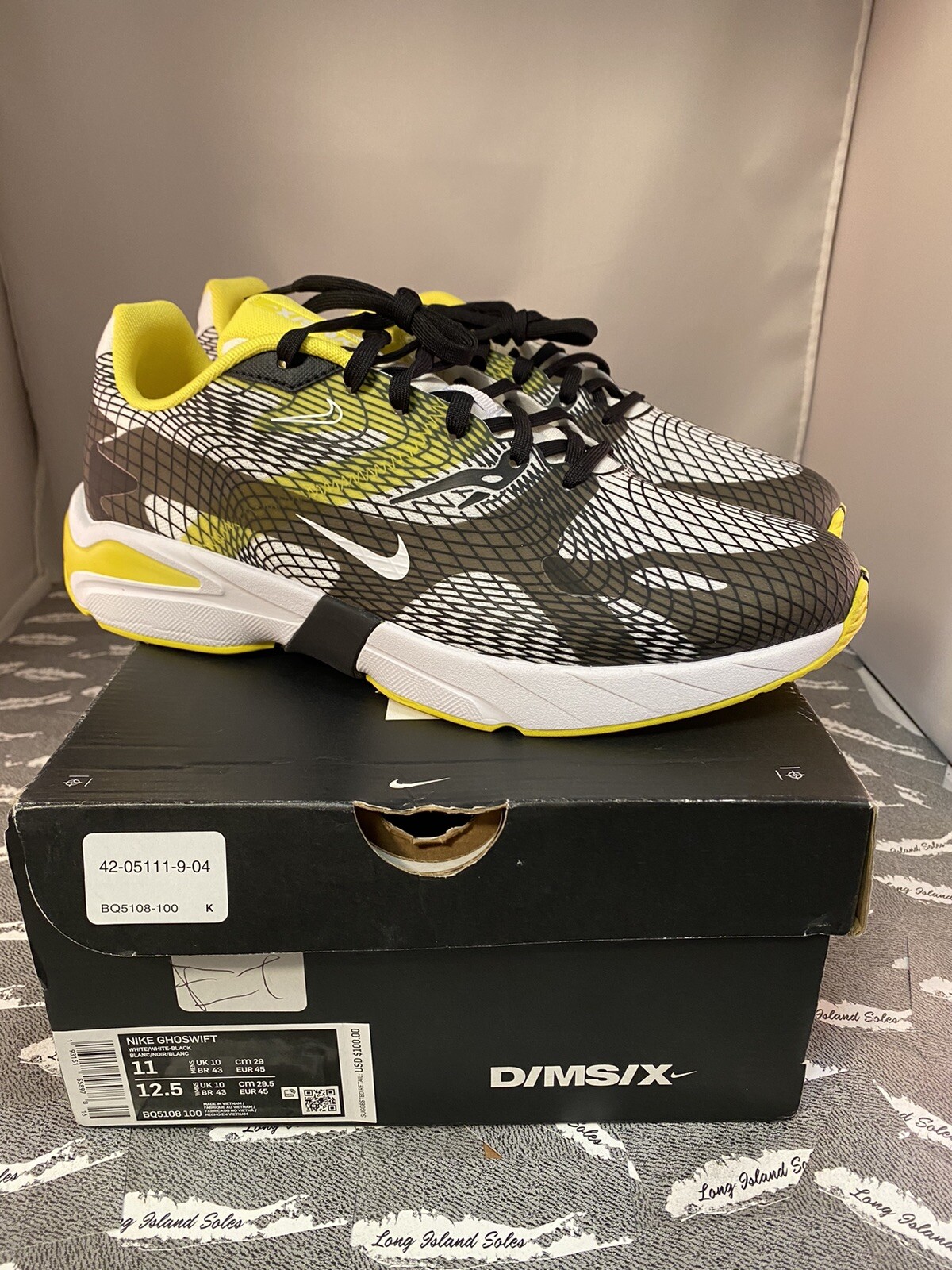 mens nike ghost swift