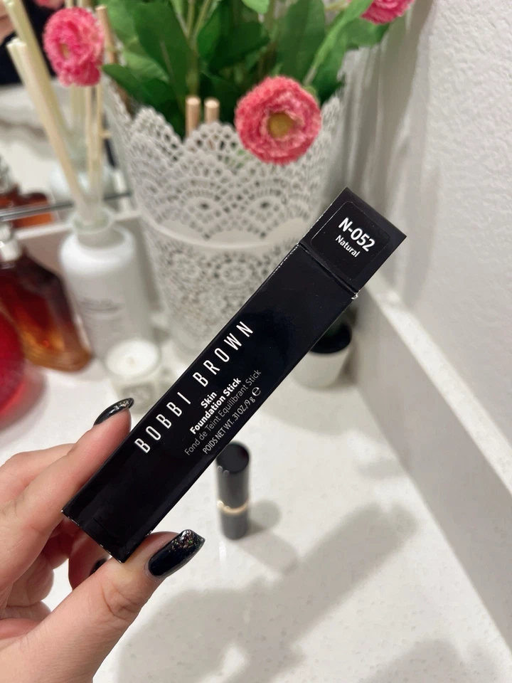 Bobbi Barra Correctora Piel Marrón 0.31oz/9g N-052 Natural Foto 4 de 4