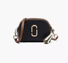 MARC JACOBS -THE COLORBLOCK PEBBLE SHUTTER