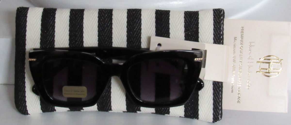 House of Harlow 1960 White Frame Sunglasses with Dark Lenses House of Harlow Plastic Frame Sunglasses for Women for sale  main image 2