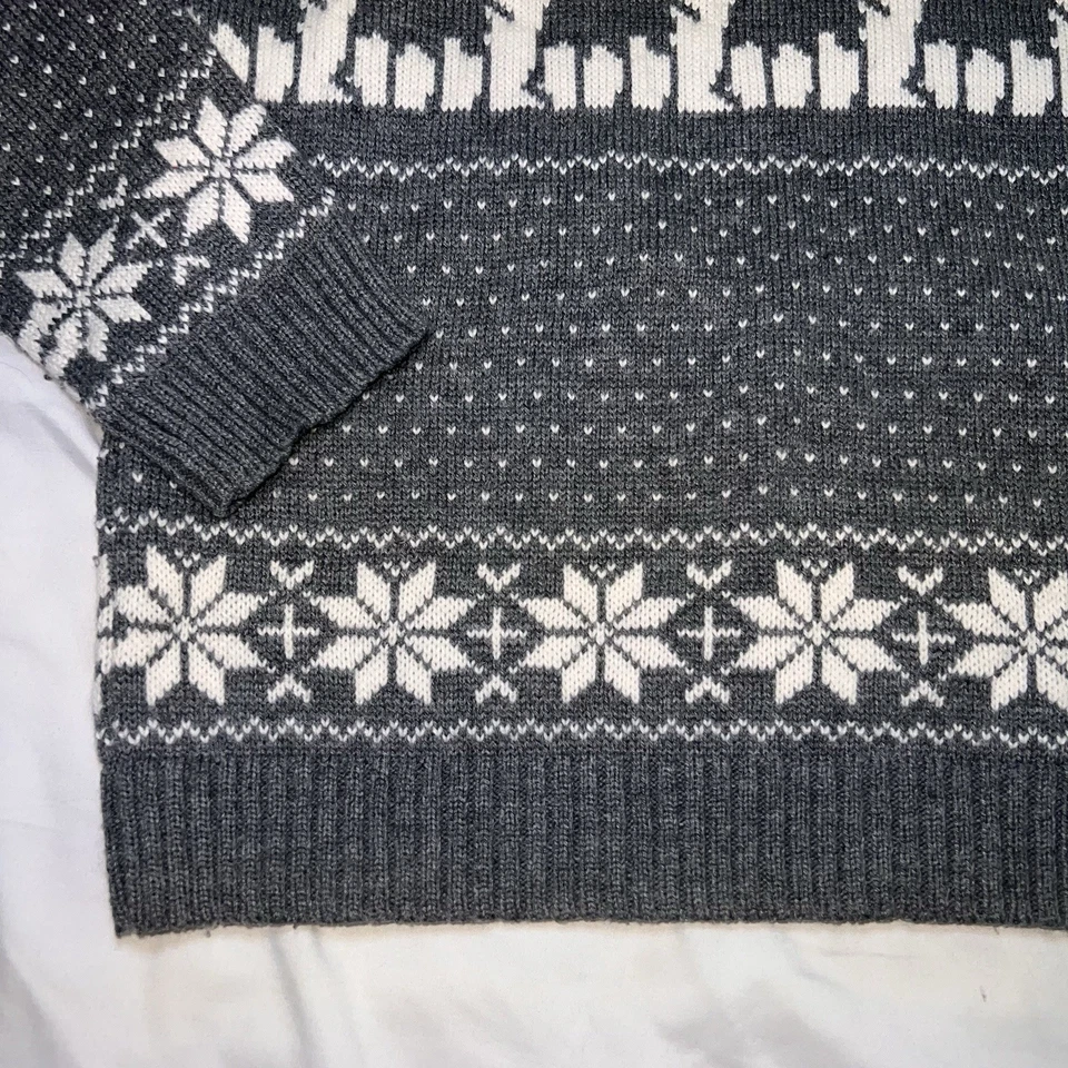 POL Sweater Women’s Size XL Gray Fair Isle Reindeer Snowflake Holiday Christmas - Image 3 of 4