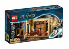 LEGO Harry Potter: Hogwarts Gryffindor Dorms (40452) BRAND NEW