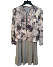 Jessica Howard Outfit Size 8P Gray Multi Embellished Two Piece Dress/Jacket Set