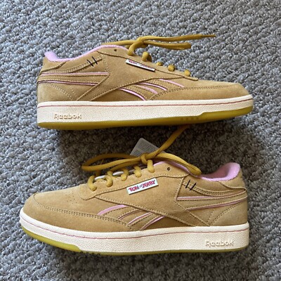 Size 7 - Reebok Club C Revenge Low x Tom & Jerry Brown 2020  display picture 2
