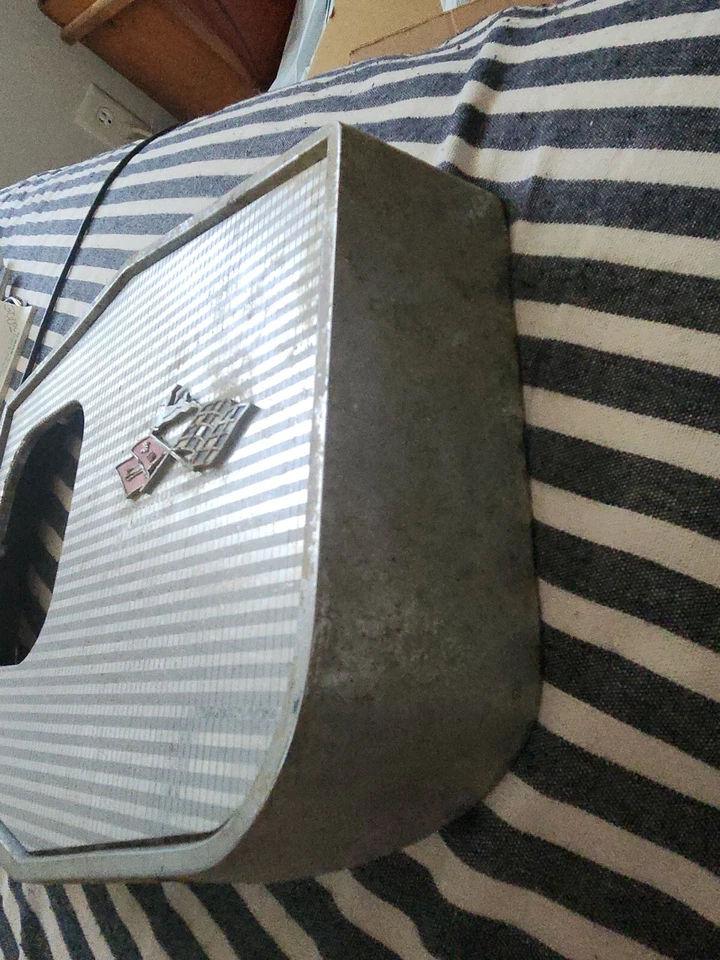 1962 Chevrolet Impala 4 Speed Shift Plate Gm# 3813885 - Image 3 of 4