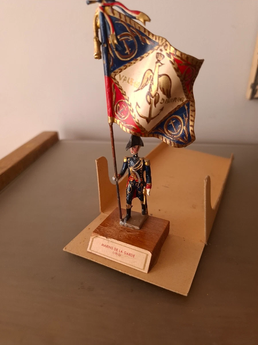 SOLDAT DE COLLECTION PORTE DRAPEAU CBG MIGNOT MARIN DE LA
