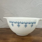Pyrex Blue Snowflake 1.5 Pint Nesting Bowl