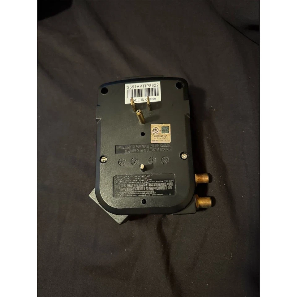 Tripp Lite 3-Outlet Portable Surge Protector Power Strip Black - Image 3 of 4