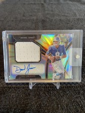 Daniel Jones 2019 Select /35 Auto/Player Worn Patch JM-DJ