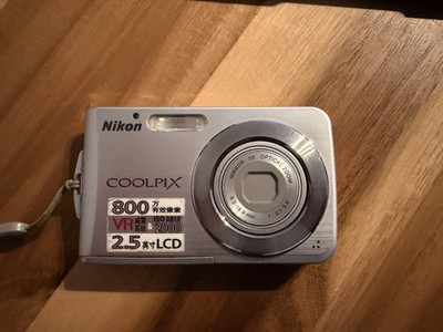 Nikon Coolpix S210 Digitalkamera