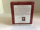 Hallmark Keepsake Ornament: Celebration Barbie Special 2000 Edition — photo 8