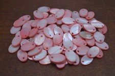 100 PCS DYED PINK MOTHER OF PEARL SHELL OVAL CHARM BEADS