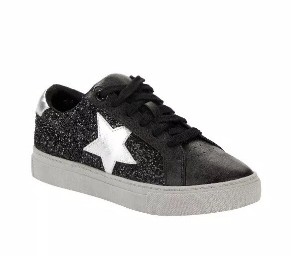 time and tru white shoes