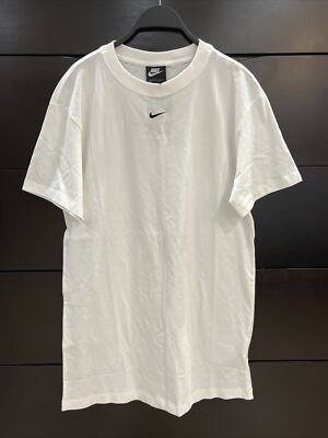 nike move to zero tee