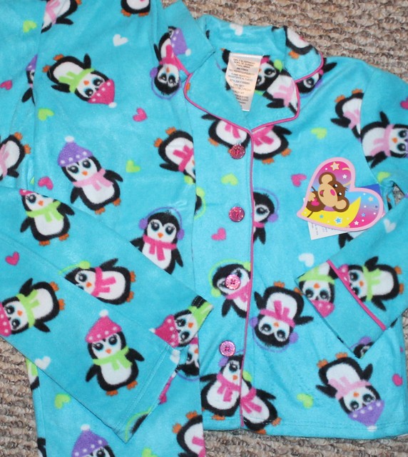 New! Girls Happy Penguins 2 pc Pajama Set (Fleece; PJ; Sleepwear) XS