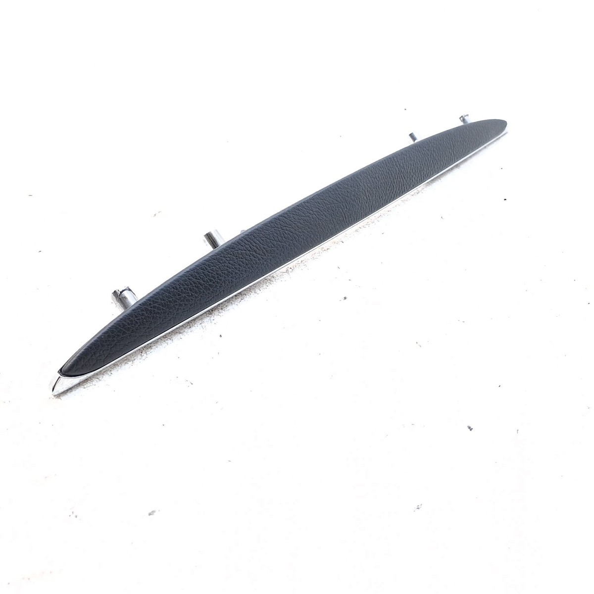 Mercedes-Benz W209 CLK Glove Compartment Handle A2096800670 | eBay