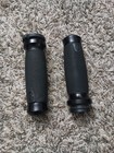 GENUINE HARLEY DAVIDSON CUSTOM GET A GRIP HANDLEBAR GRIPS BLACK