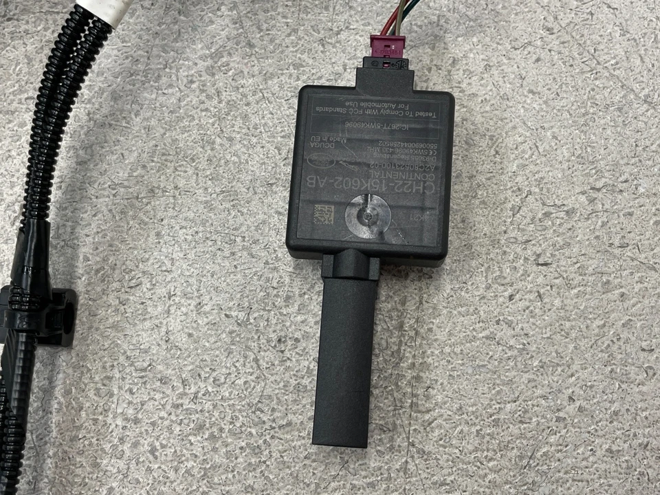 Модуль управления усилителем звука 15 16 17 Jaguar F-Type 1611 от оригинального производителя - Изображение 3 из 4