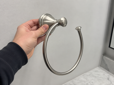 #ad Delta Cassidy 79746 SS Towel Ring Brilliance Stainless Wall Mount NEW $19.98