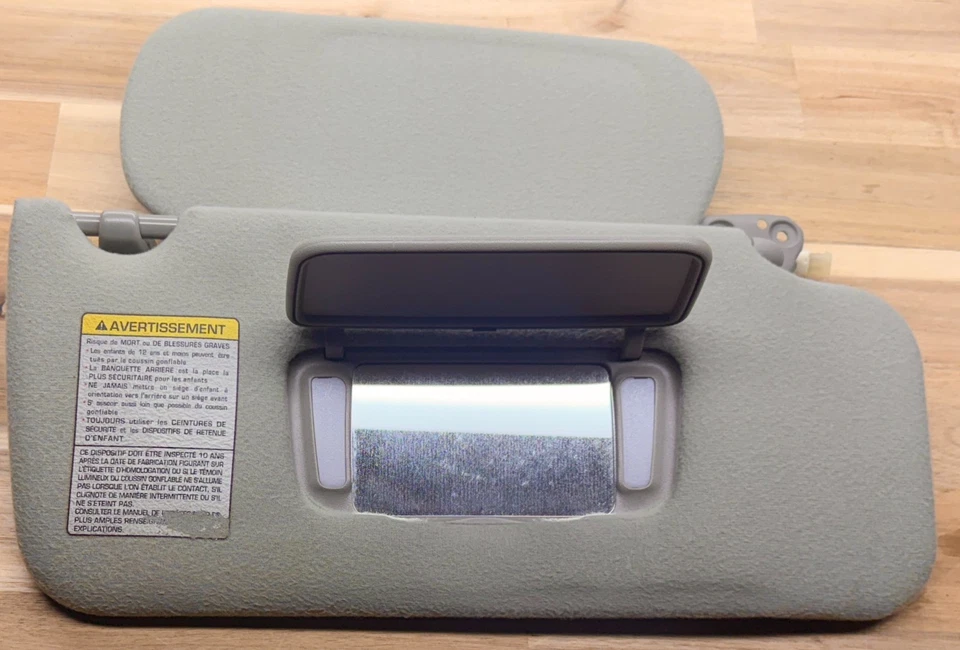 Parasol Nissan Pathfinder Infiniti QX4 1997-2004 gris claro lado del pasajero OEM Foto 4 de 4