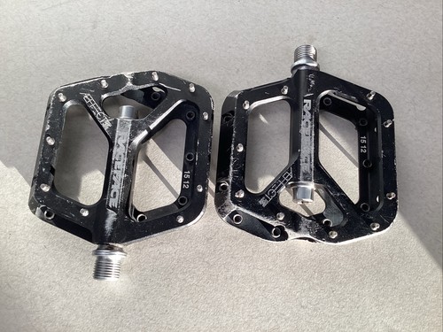 Race Face Aeffect DH Trail MTB Bike Platform Pedals Alloy - Black