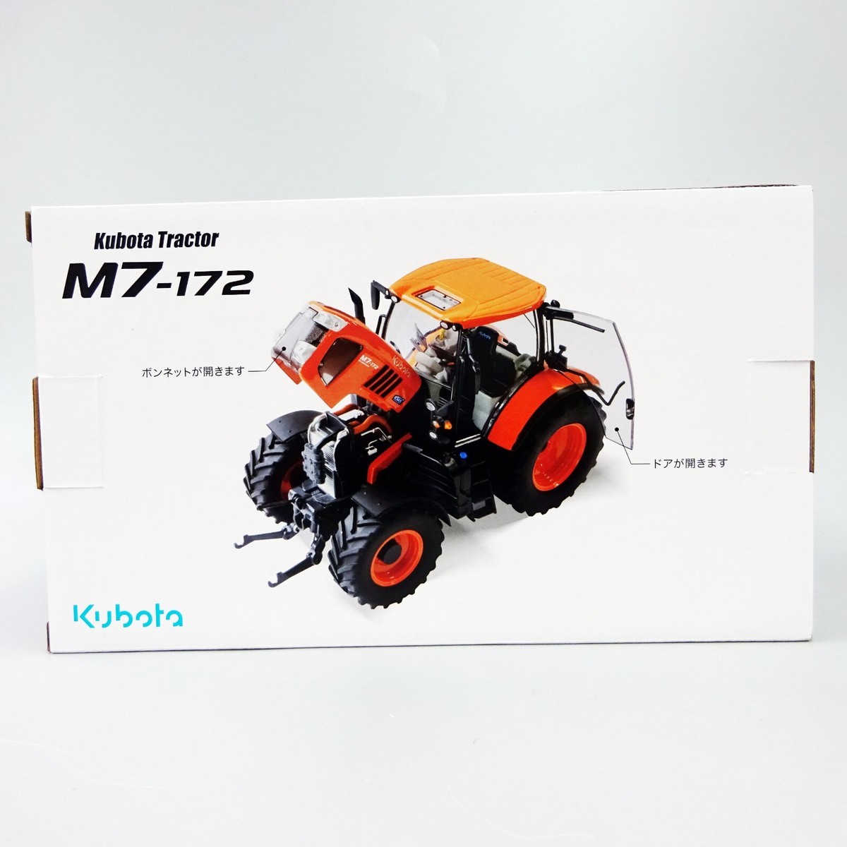Kubota tractor　模型　 M7-172　M7 Kubota Tractor M7-172 with Diorama Miniature 1/32 - Doors
