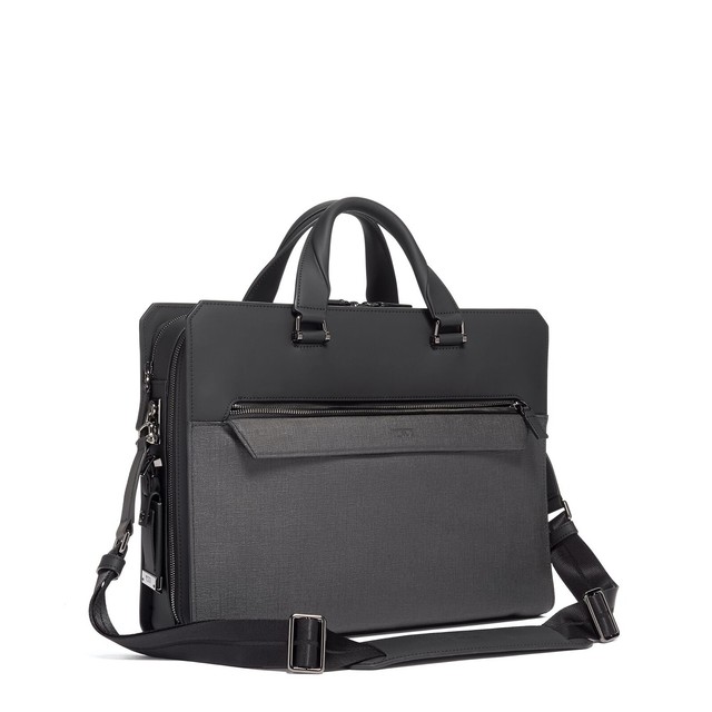 tumi harrison horton