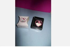 Sanrio 2014 Avon Hello Kitty Sweetheart Necklace Collier D’amour New in box