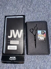 JW XO Black Hair Cutting Shears (5.5 Inch Left Hand)