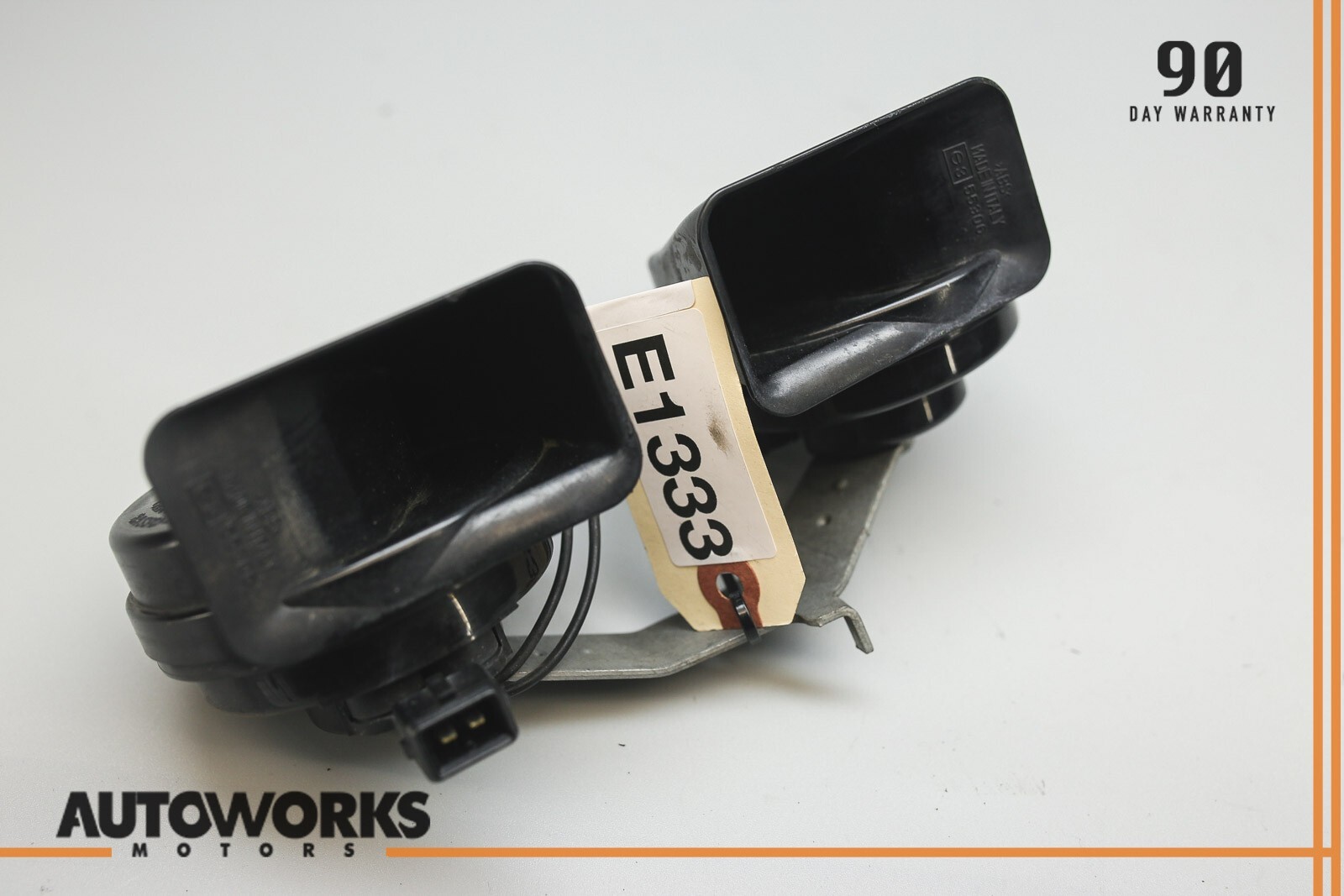 04-08 Maserati Quattroporte M139 Left & Right Tone Signal Horn Set of 2 OEM