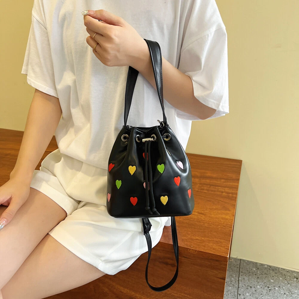 Crossbody top bucket bag