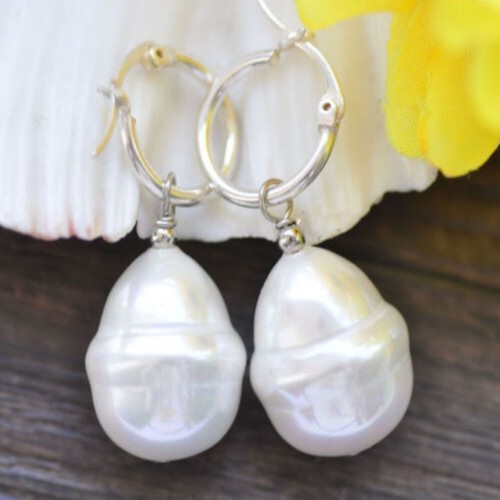 24mm Baroque White Shell Pearl Dangle Earring 925 Silve Platinum Ear Cuff Drop - Picture 2 of 2