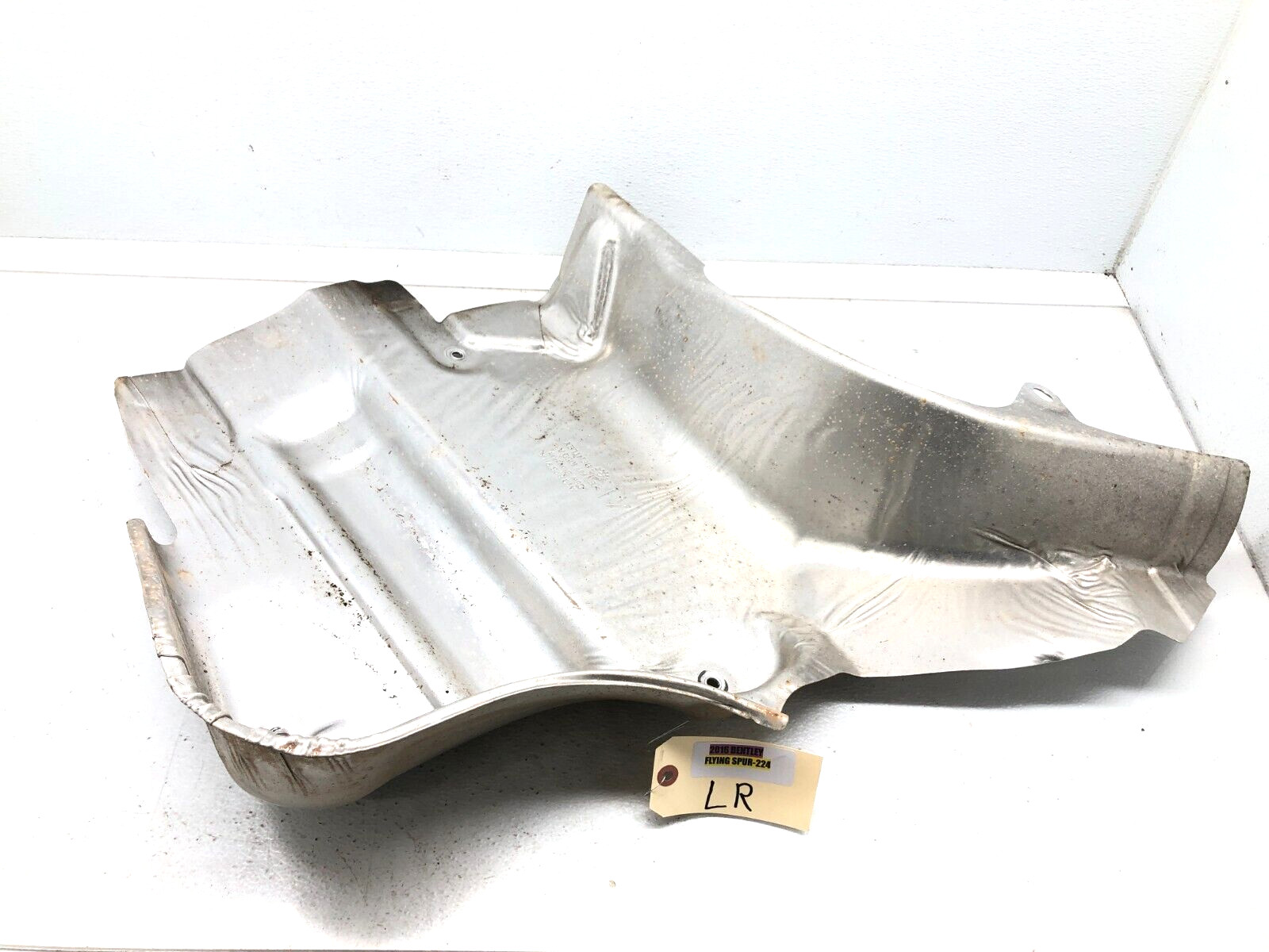 2014-2018 BENTLEY FLYING SPUR LEFT DRIVER REAR HEAT SHIELD SOUND DAMPER COVER OE