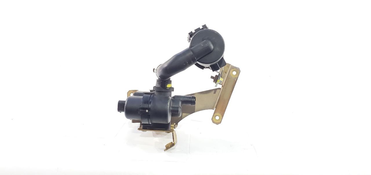 Used Part fits: 2003 Maserati SPYDER CC Grade A