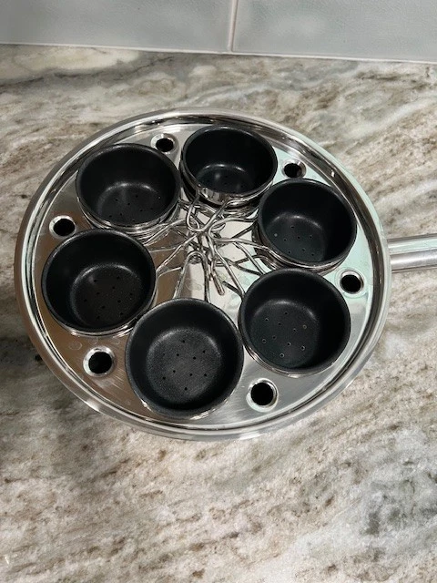 Demeyere Resto 6 Cup Stainless Steel Egg Poacher Set - Image 3 of 4