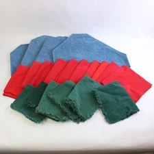 Mixed Lot of 19 Solid Color Table Linens Placemats & Napkins DIY Fabric Cutters