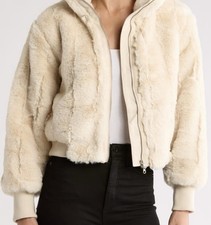 Jason Wu New With Tags Faux Fur Ivory Coat Size Medium, Perfect Gift, Quick Ship